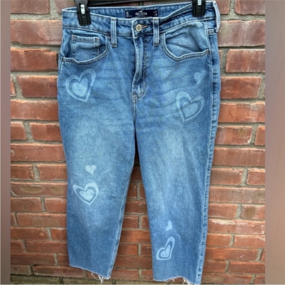 Hollister womens jeans size 5s w26 L 25 heart ultra high rise vintage straight.